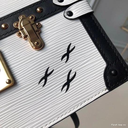 Frstbag ru Louis Vuitton TRUNK CHANELUTCH 0807